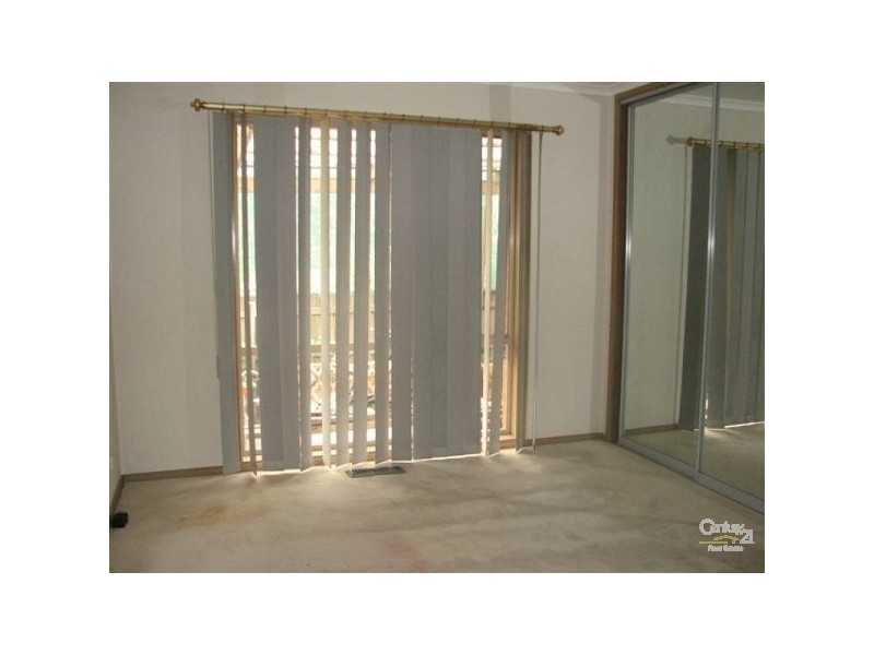 73 Hunt Crescent, Clarinda VIC 3169