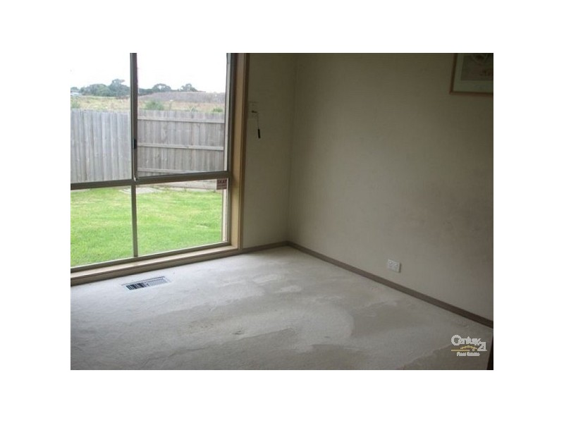 73 Hunt Crescent, Clarinda VIC 3169