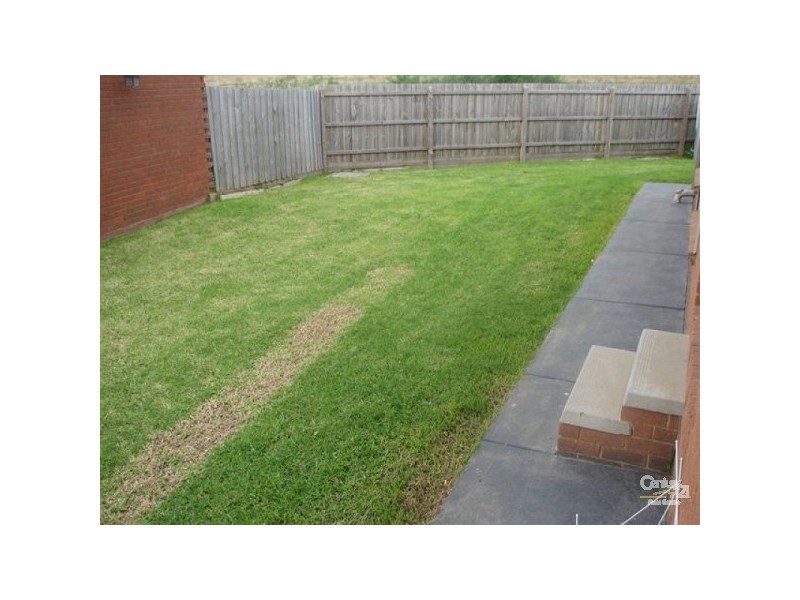 73 Hunt Crescent, Clarinda VIC 3169