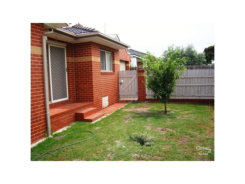 1/16 Donald Street, Clayton VIC 3168