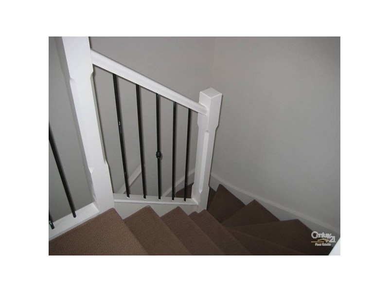 1/2 Prince Charles Street, Clayton VIC 3168