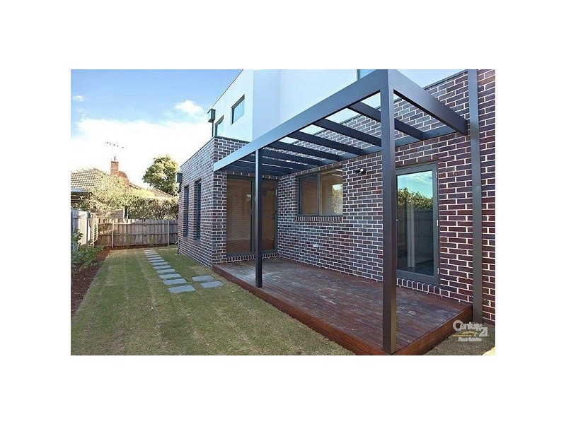 2/50 Valley Street, Oakleigh South VIC 3167