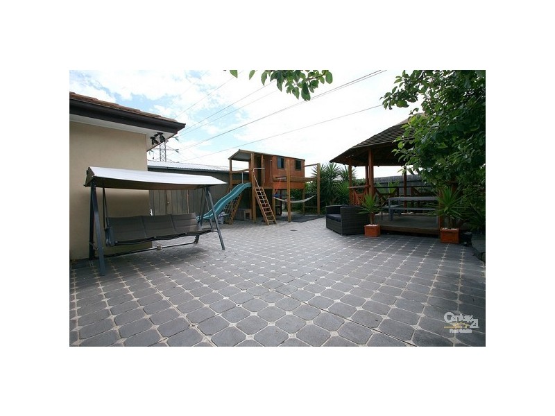 5 Merrigum Crescent, Clarinda VIC 3169