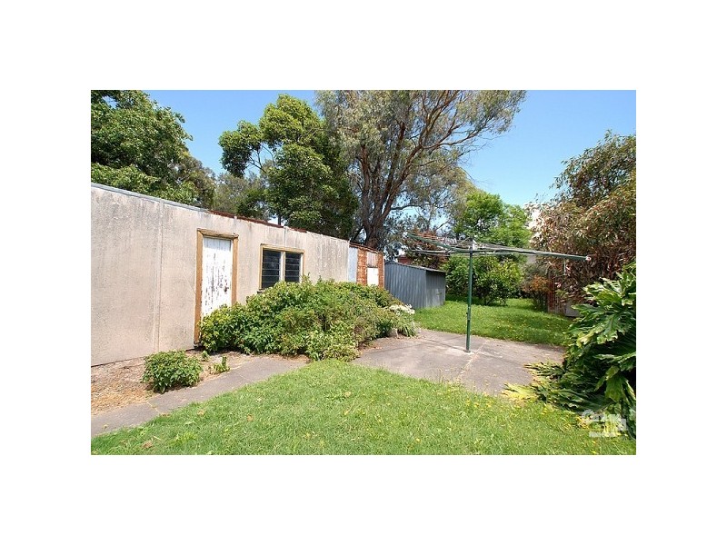 41 Westall Road, Clayton South VIC 3169