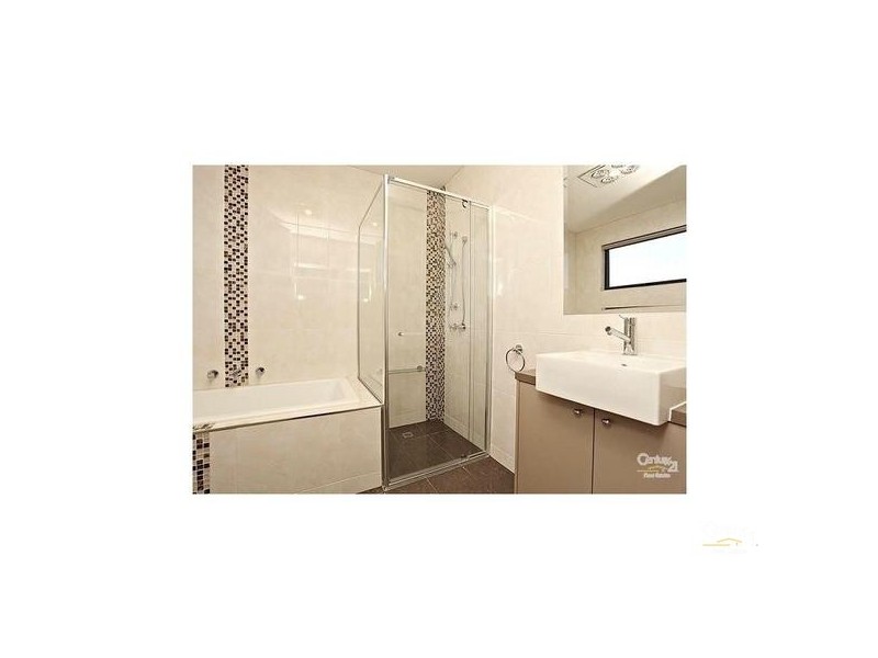 2/50 Valley Street, Clayton VIC 3168