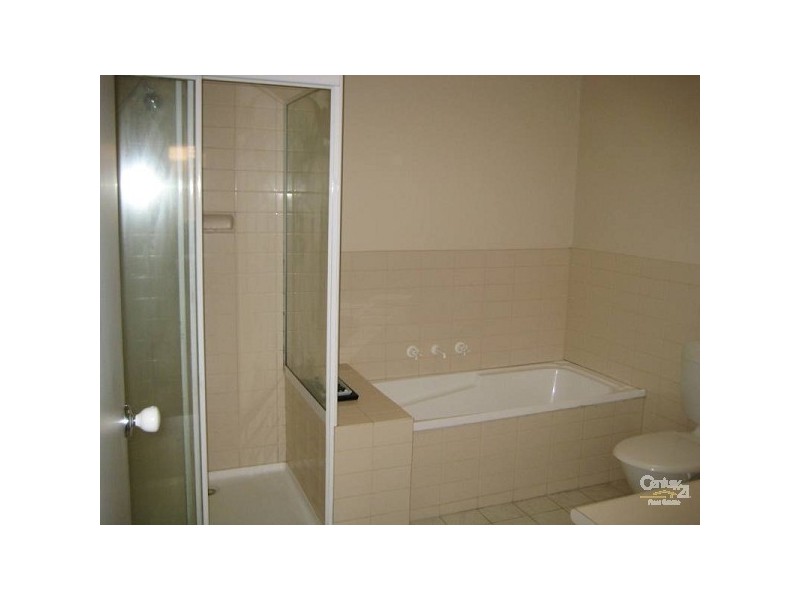 1/10 Murray Street, Clayton VIC 3168