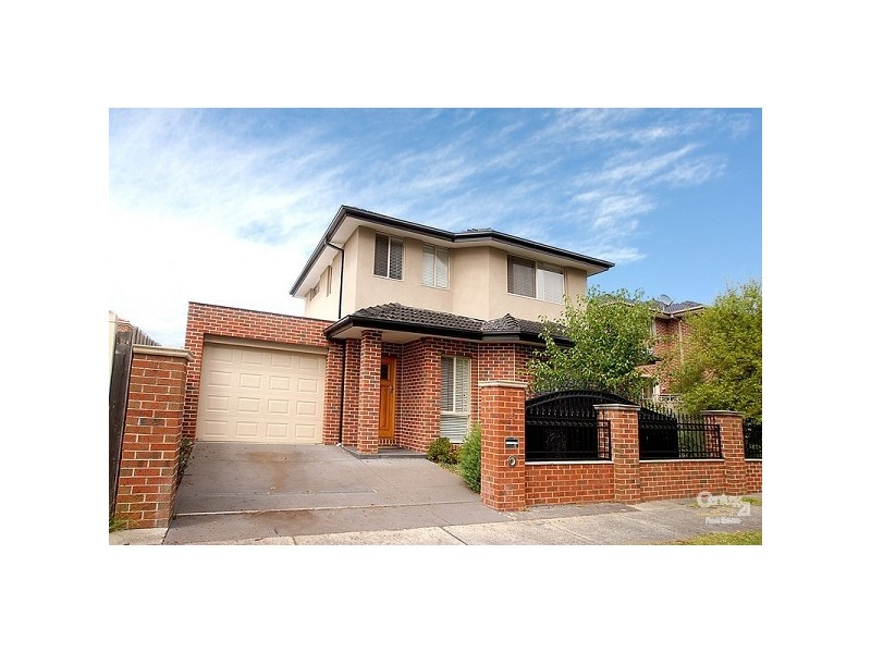 15 Coombs Avenue, Clayton VIC 3168