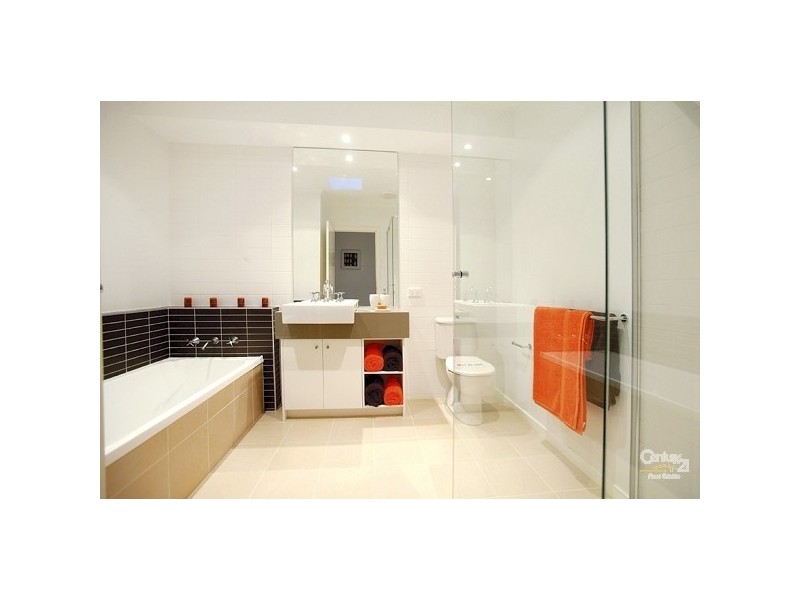 7 Evergreen Boulevard, Clayton South VIC 3169