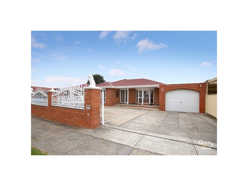 43 Merrigum Crescent, Clarinda VIC 3169