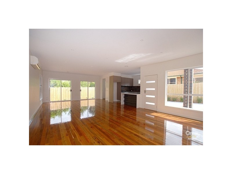 2/41 Eulinga Road, Clarinda VIC 3169