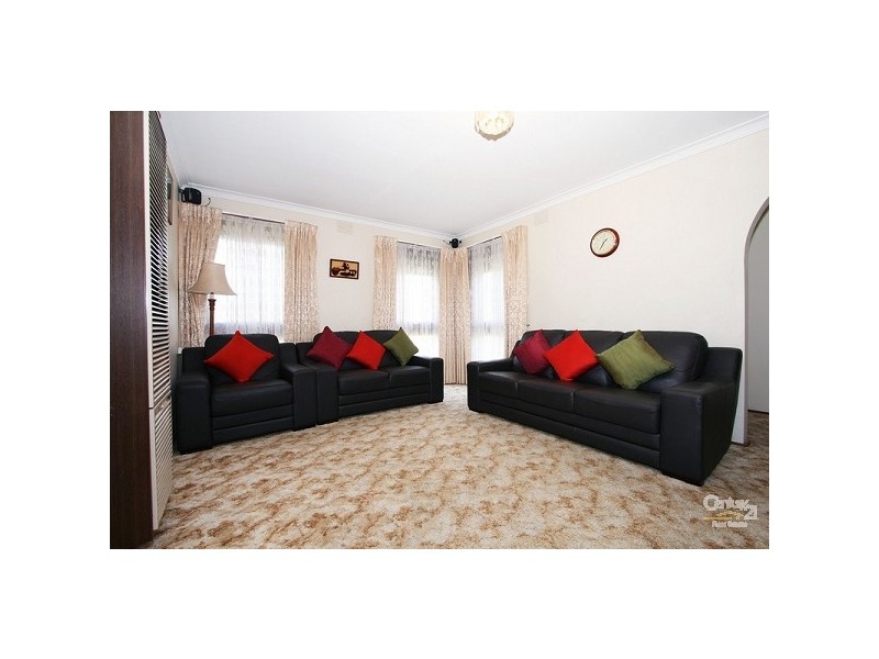 1 Tomintoul Court, Clarinda VIC 3169