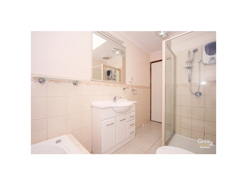 1 Tomintoul Court, Clarinda VIC 3169
