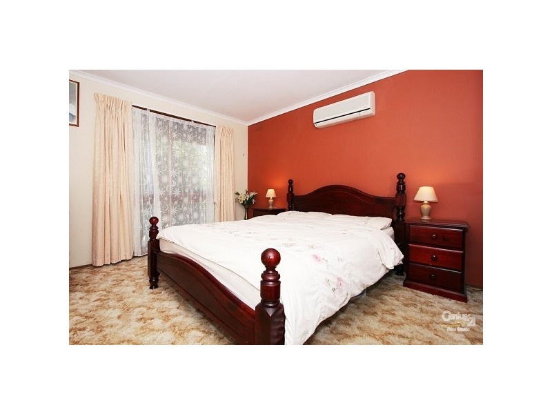 1 Tomintoul Court, Clarinda VIC 3169