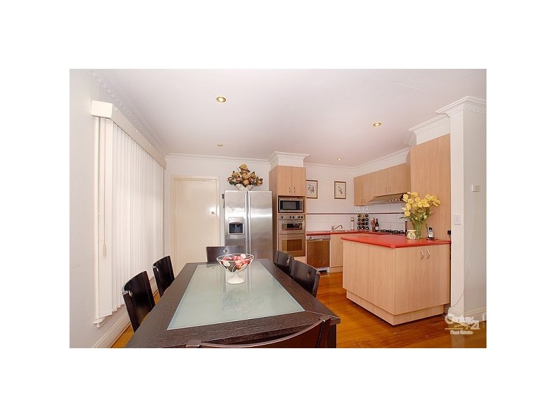 1/6 Studley Street, Mulgrave VIC 3170