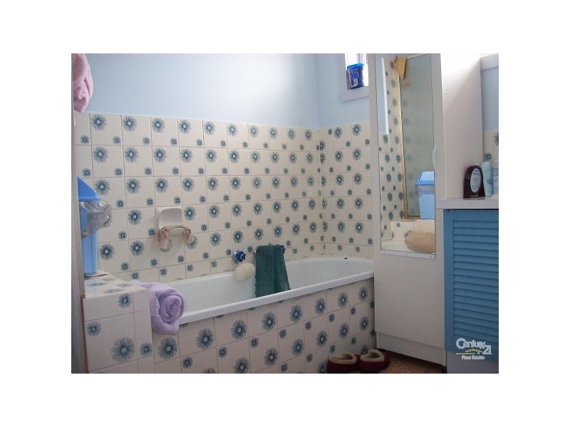 2/13 Nova Street, Oakleigh South VIC 3167