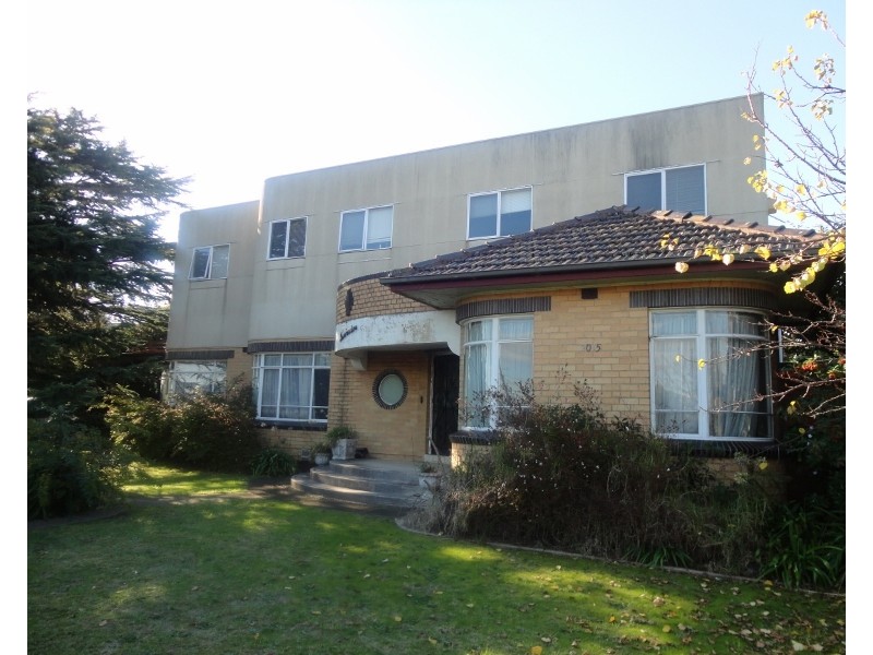 F14/2015 Dandenong Road, Clayton VIC 3168