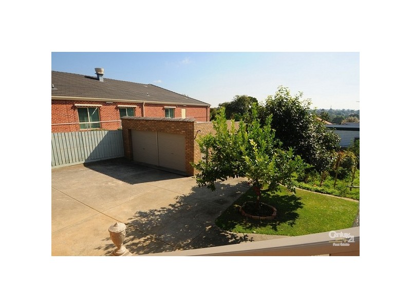 25 Elizabeth Street, Oakleigh East VIC 3166