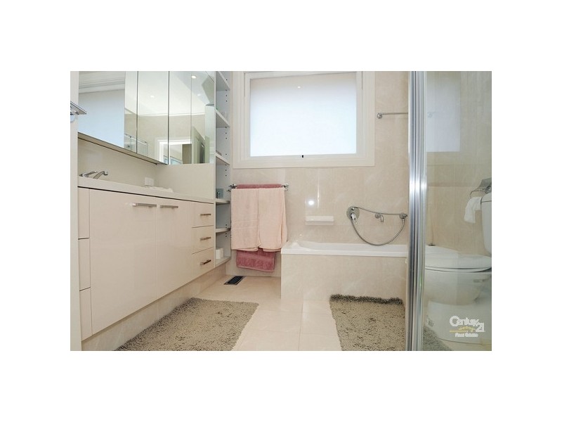 25 Elizabeth Street, Oakleigh East VIC 3166