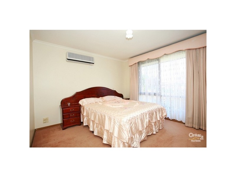 40 Hunt Crescent, Clarinda VIC 3169