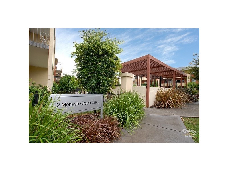 31/2 Monash Green Drive, Clayton VIC 3168