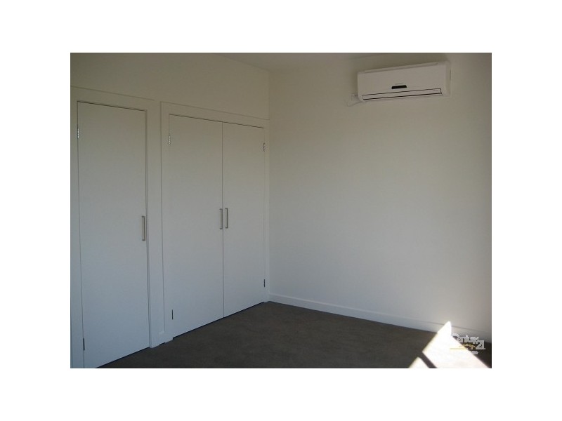 9/3-5 Springs Road, Clayton VIC 3168