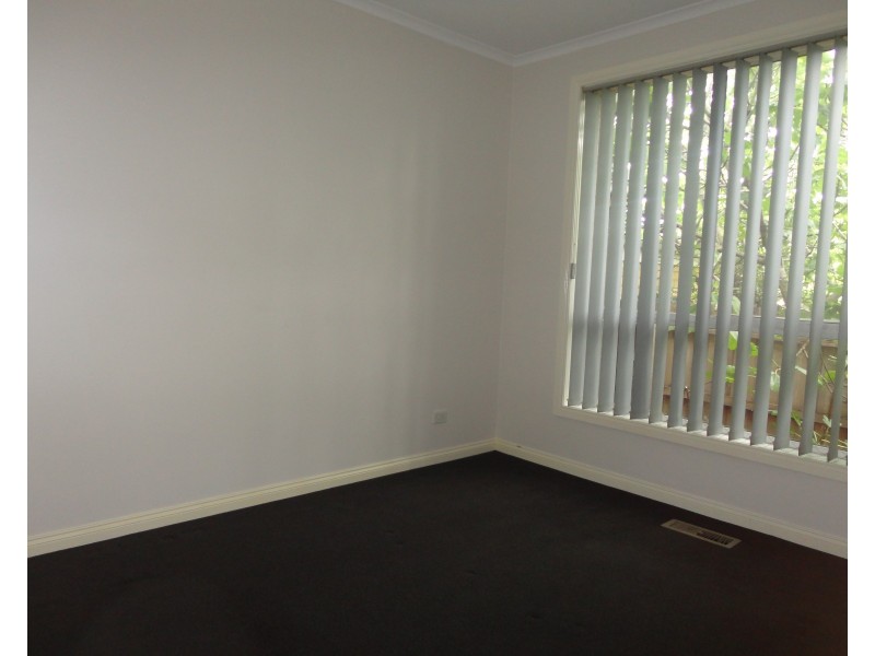 2/61 Macrina Street, Oakleigh East VIC 3166