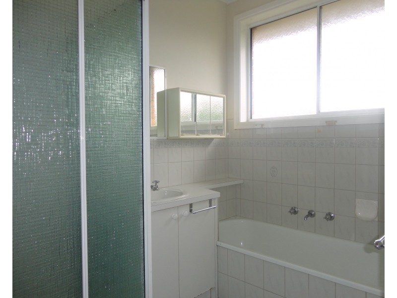 2/61 Macrina Street, Oakleigh East VIC 3166