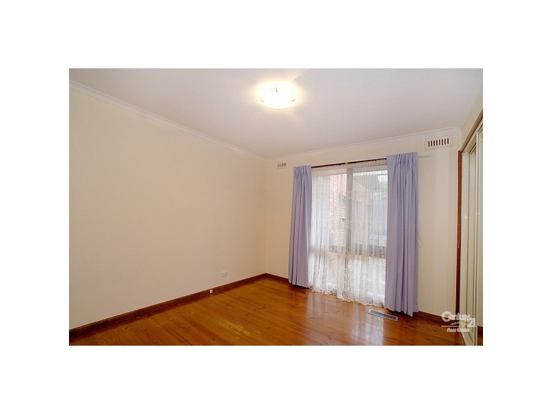 100 Clarinda Road, Clarinda VIC 3169