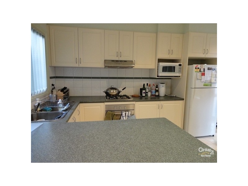2/2 Mc Gregor, Clayton VIC 3168