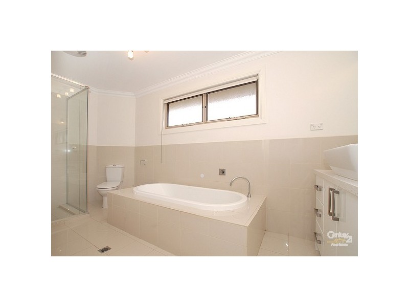 1/24 Elder Street, Clayton South VIC 3169