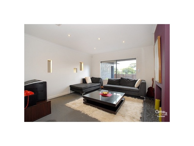 1/18 Knight Street, Clayton VIC 3168