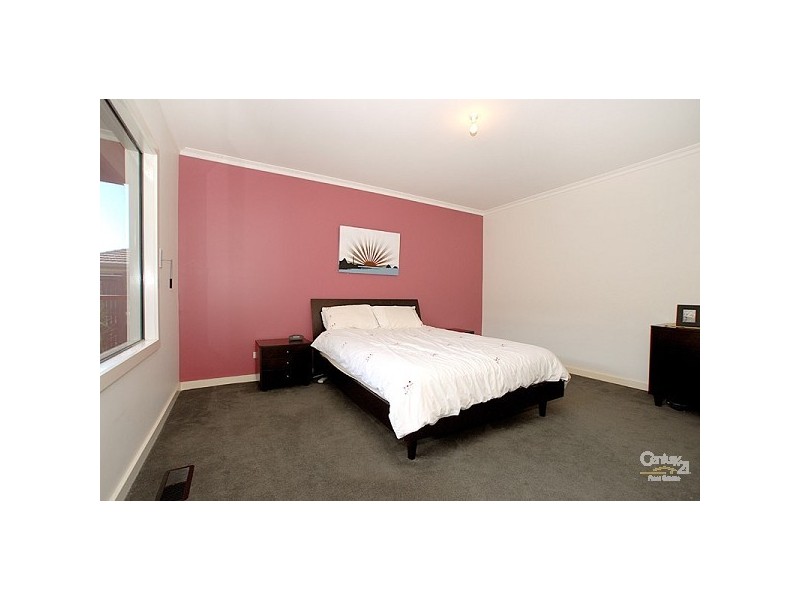 1/18 Knight Street, Clayton South VIC 3169