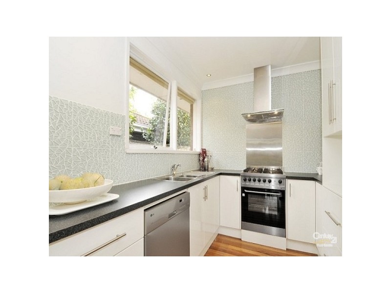 1/113 Warrigal Road, Mentone VIC 3194
