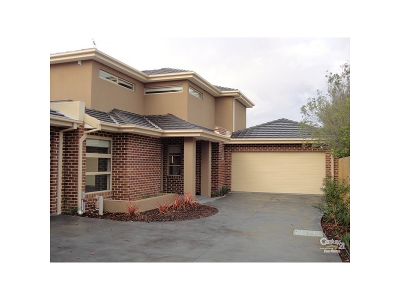 2/32 Prince Charles Street, Clayton VIC 3168