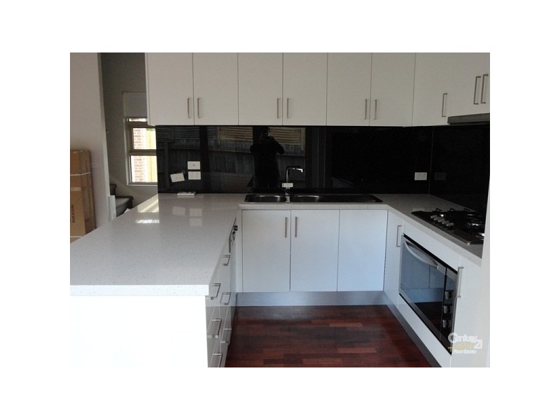 2/32 Prince Charles Street, Clayton VIC 3168