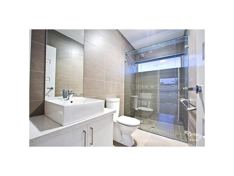 2/32 Prince Charles Street, Clayton VIC 3168