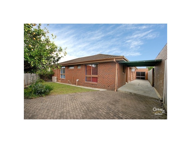 4 Lynian Court, Clarinda VIC 3169
