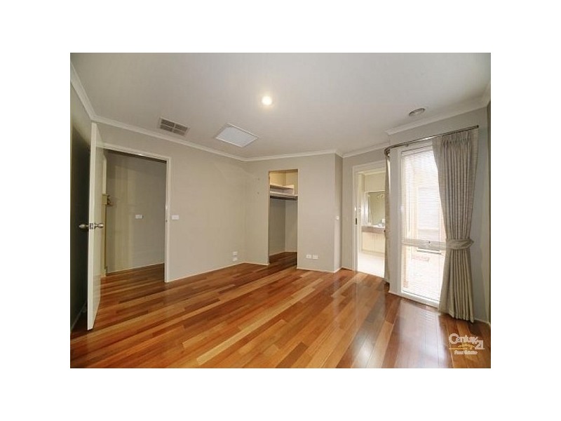 4B Coonil Street, Oakleigh South VIC 3167