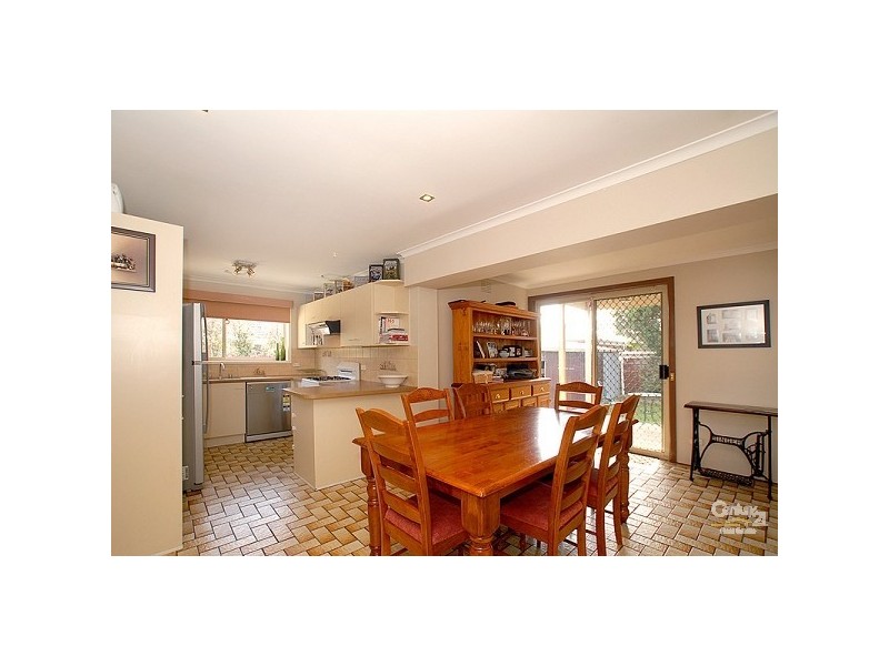 9 Tully Road, Clarinda VIC 3169