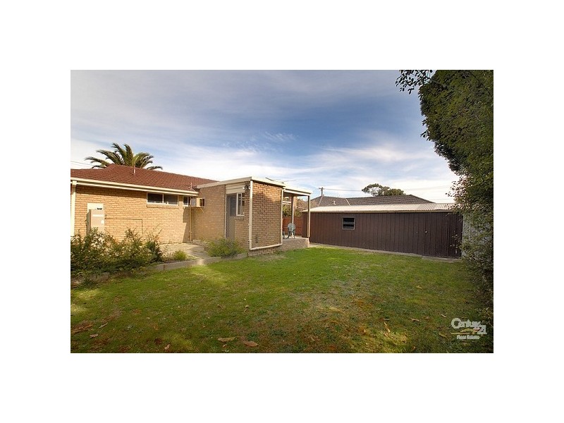 9 Tully Road, Clarinda VIC 3169