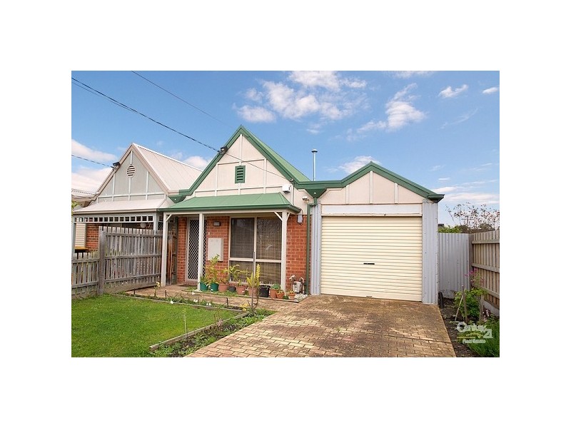 44 Glenelg Drive, Clayton South VIC 3169