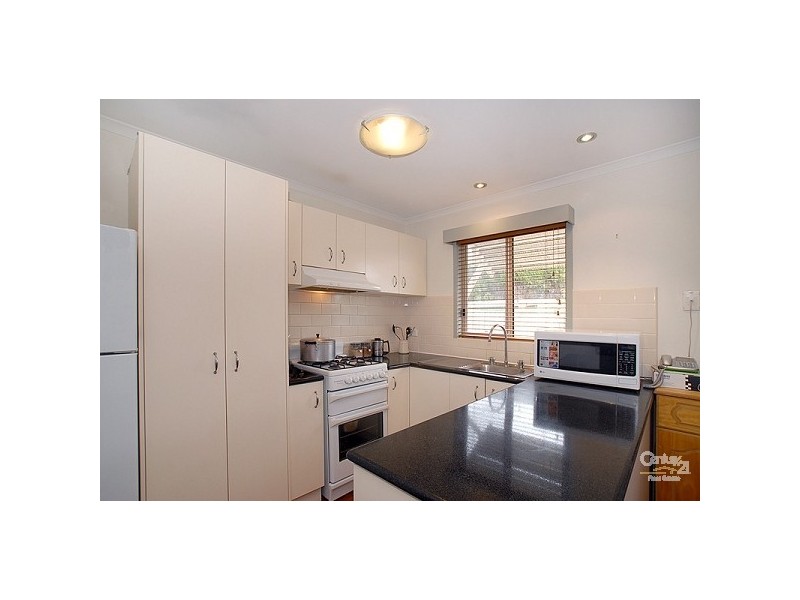 44 Glenelg Drive, Clayton South VIC 3169