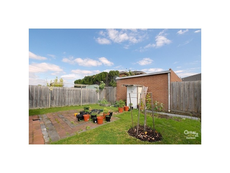 44 Glenelg Drive, Clayton South VIC 3169