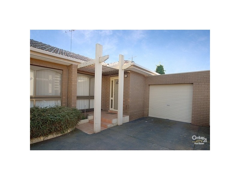 3/63 Carinish Road, Clayton VIC 3168