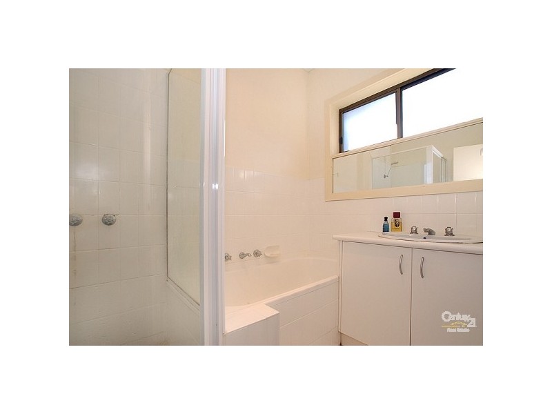 3/63 Carinish Road, Clayton VIC 3168