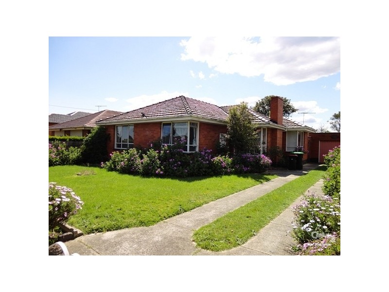 35 Glencannon Crescent, Clayton South VIC 3169