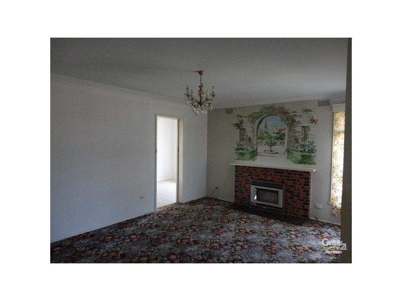 35 Glencannon Crescent, Clayton South VIC 3169