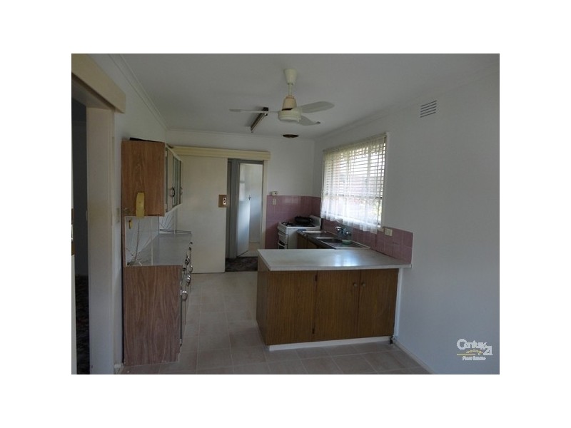 35 Glencannon Crescent, Clayton South VIC 3169