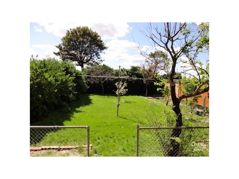 35 Glencannon Crescent, Clayton South VIC 3169