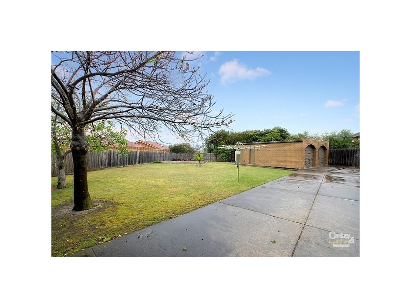 12 Christopher Court, Clarinda VIC 3169